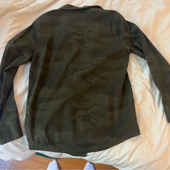 Abercrombie Camo Shacket Jacket size Men's Small - Picture 5 of 8